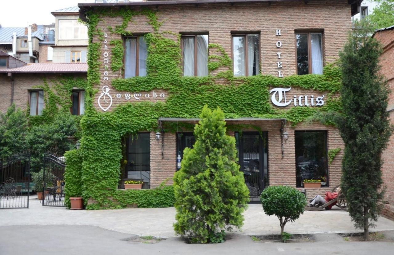 Tiflis Hotel エクステリア 写真